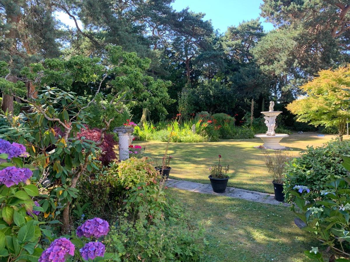 Heatherdene House Corfe Mullen Eksteriør billede